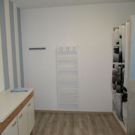 Le Gite Des Fresques Saint-Savin  Exterior photo